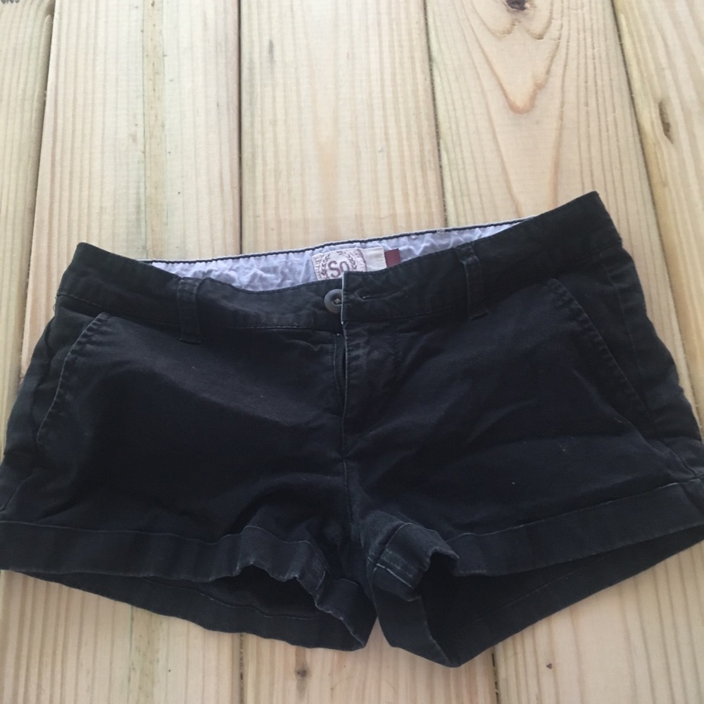 Size 3 black shorts kholes brand